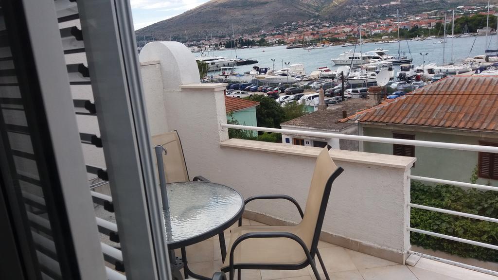 Villa Espero Трогир Екстериор снимка