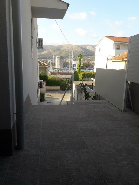 Villa Espero Трогир Екстериор снимка