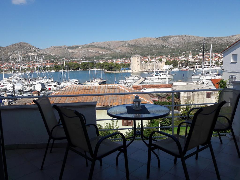 Villa Espero Трогир Екстериор снимка
